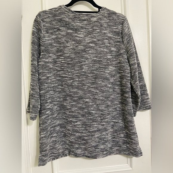 Chicos Weekends Textured Tunic Women's Size 2/Med 3/4 Sleeve Pocket NWOT - Picture 2 of 6